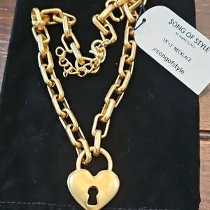 NWT Brushed Gold Key To My Heart Chain Necklace Song Of Style